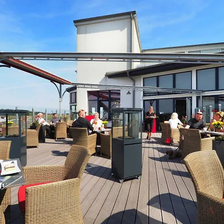 Kliffkante Mit Penthouseflair - Oase Am Haff Apartment